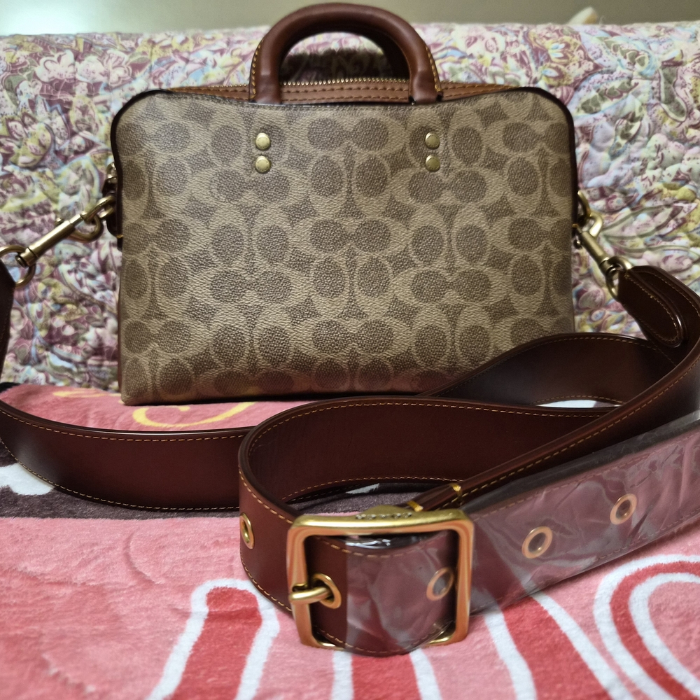 Coach Signature Rogue Slim Brief